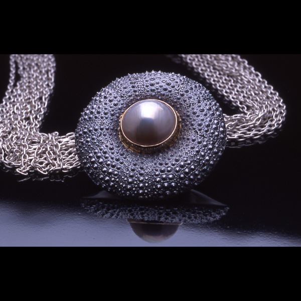 mabe queen urchin